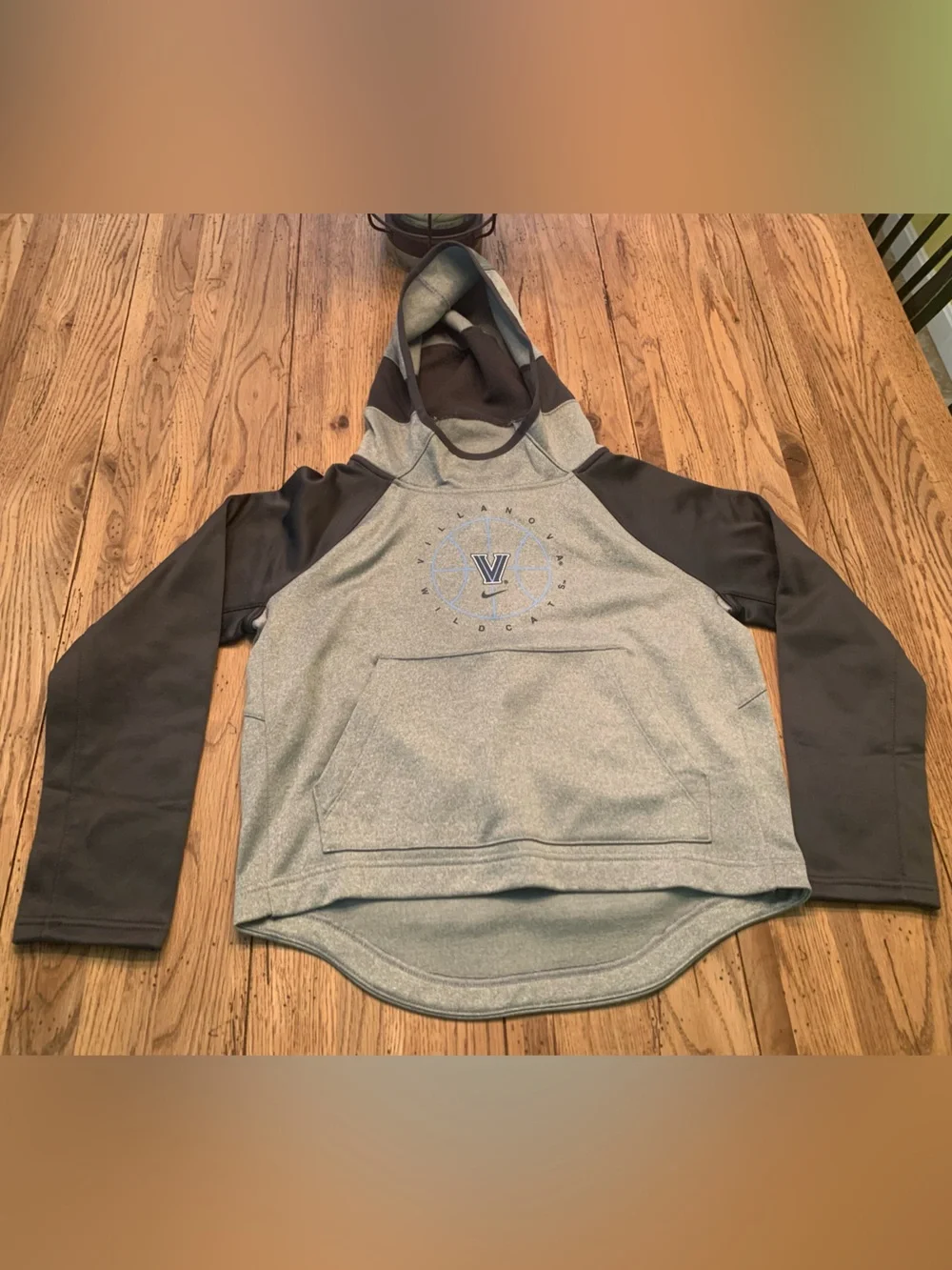 Nike Dri-Fit Villanova Wildcats Basketball Pullover Hoodie